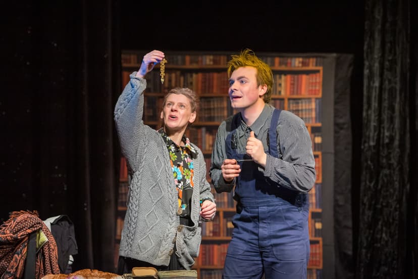 Apsilankymas „Raganiukės teatro“ spektaklyje dviem