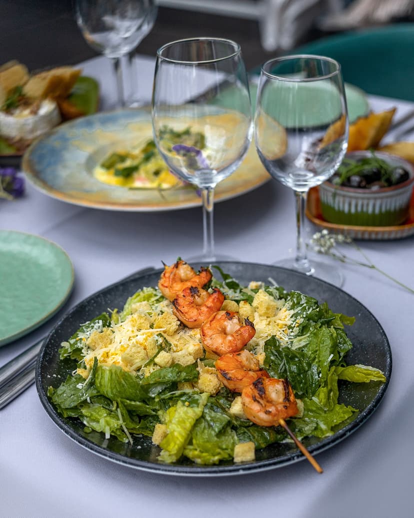 Vakarienė restorane „Miesto sodas“