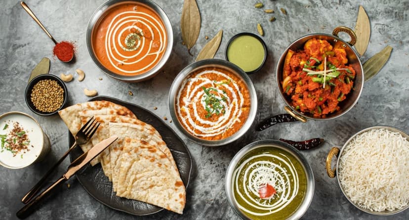 Vakarienė indiškų patiekalų restorane „Sue‘s Indian Raja“