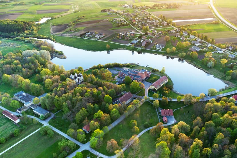 Skrydis lėktuvu „Istorijos pėdsakais“