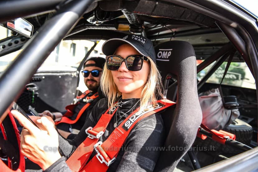 Ekstremalus pasivažinėjimas su greičiausia Lietuvos ralio lenktynininke