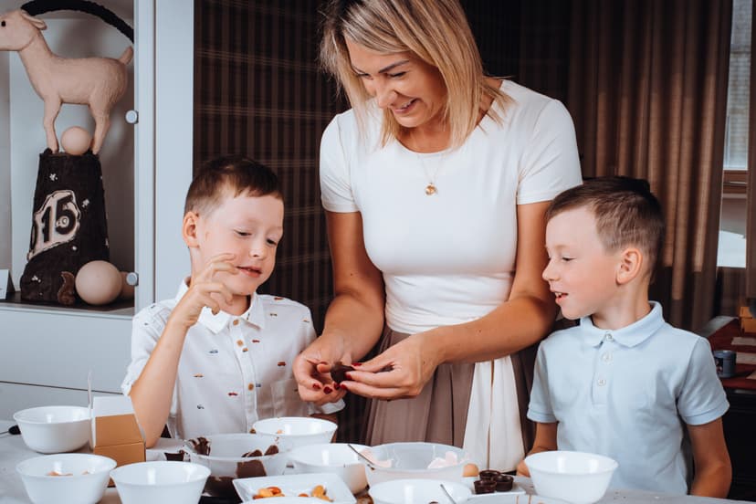 Muziejaus lankymas su gidu ir šokolado dirbtuvėlės