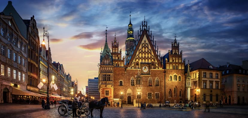 Povandeninė vakarienė dviems Lenkijoje 2 nakvynės viešbutyje