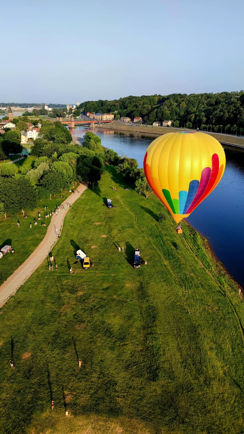 Skrydis oro balionu Kaune 1 asm. su „Balionautojas“ komanda