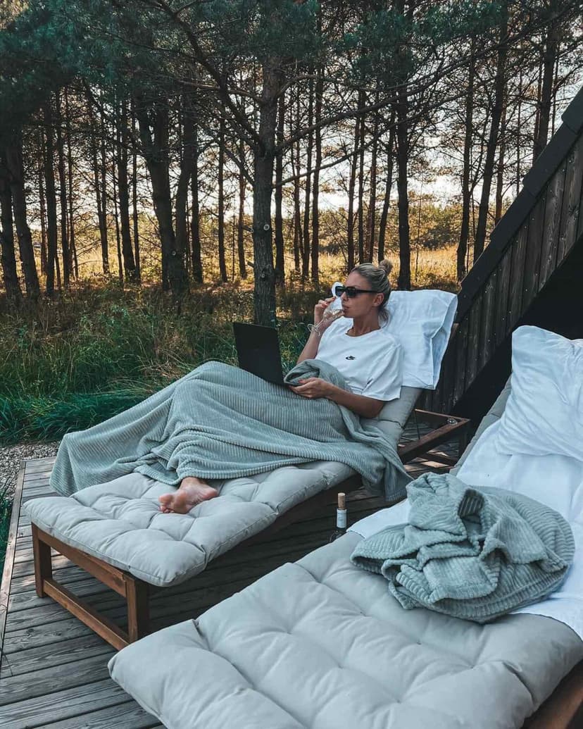 Nakvynė savaitgalį „Dovilės“ namelyje