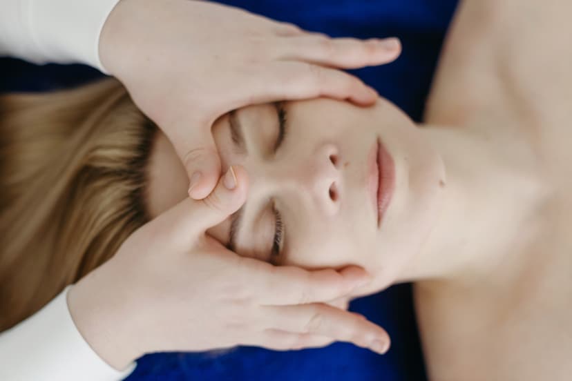 Kobido masažas + miostimuliacija klinikoje YOU