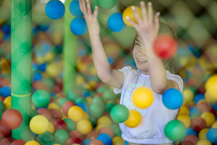 Abonementas „Palangos vasaros parke“: batutai + „Ninja Warrior“ + labirintas