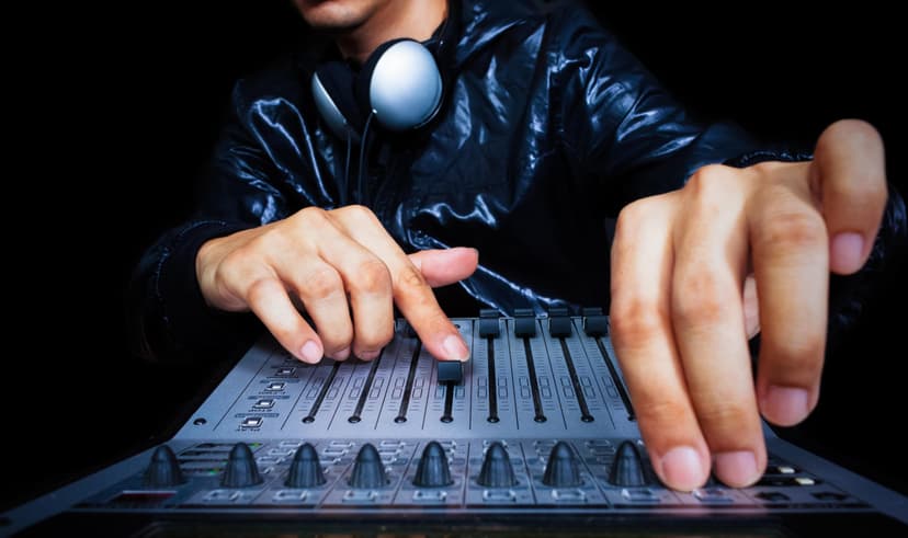 Muzikos programavimas ir garso režisūra (4 pamokos)